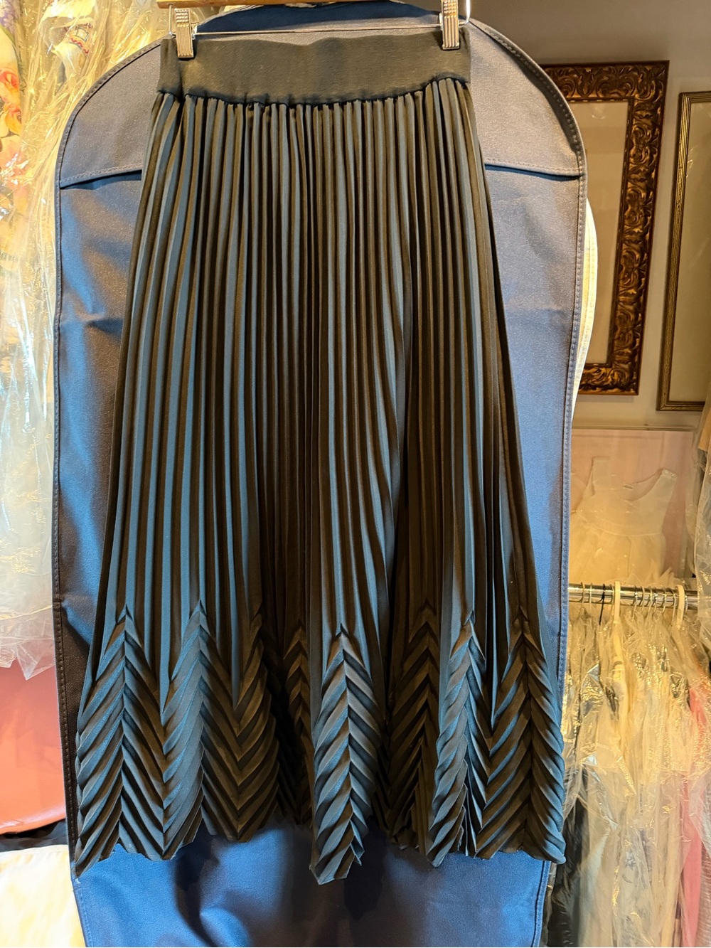 Missoni Black Pleated Midi Skirt with Chevron Detail